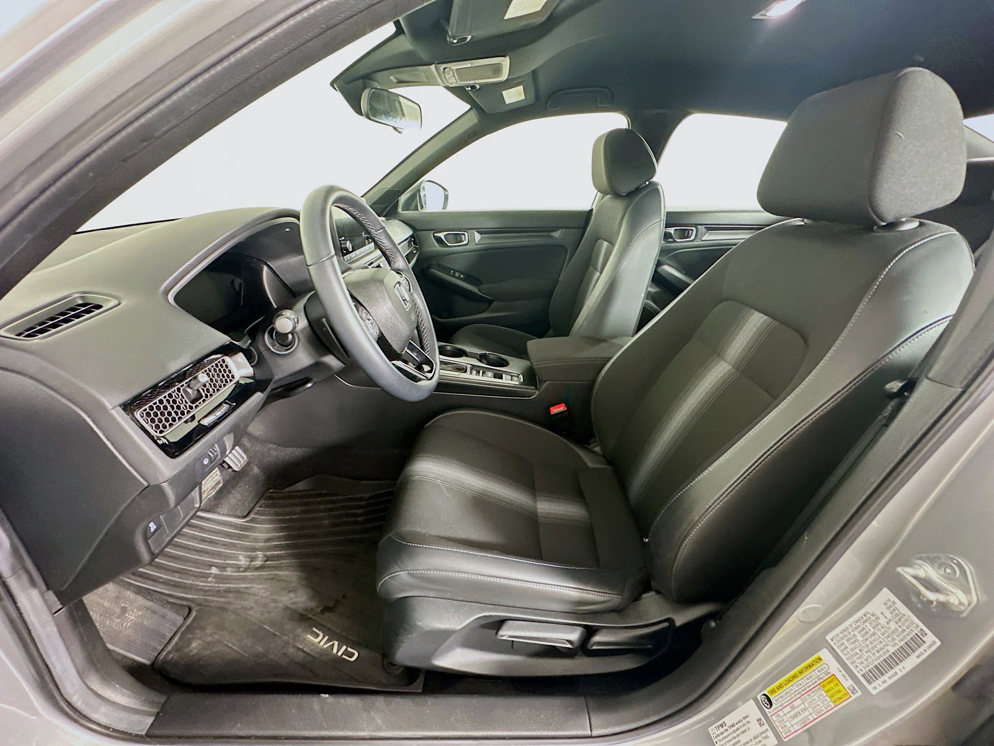 Used 2025 Honda Civic Sport image 13