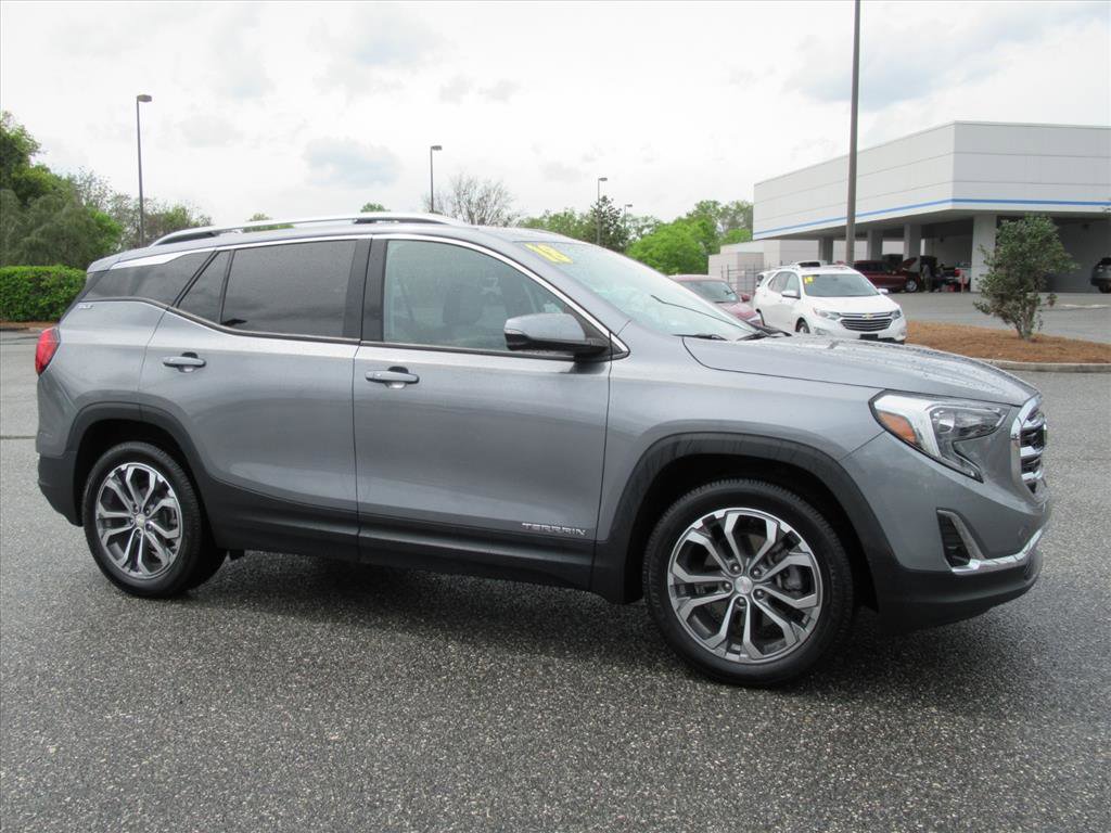 Used 2018 GMC Terrain SLT w/ Preferred Package image 2