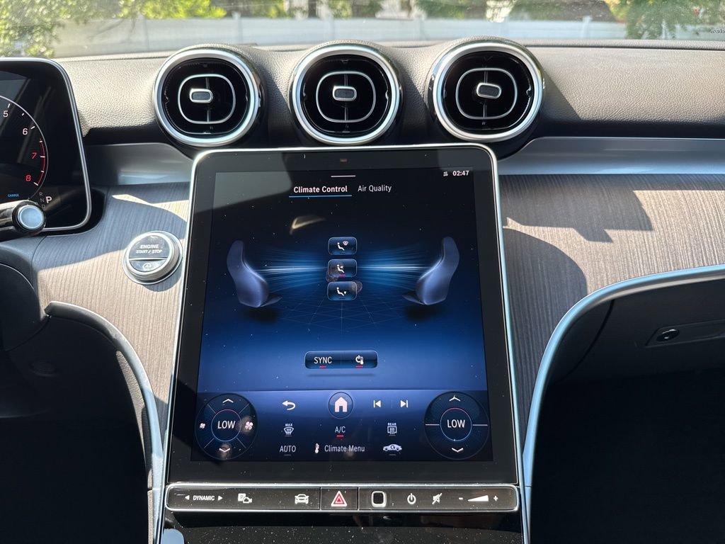 New 2025 Mercedes-Benz C 300 4MATIC Sedan image 19