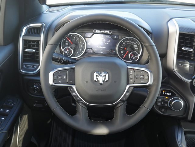 New 2026 RAM 1500 4x4 Crew Cab image 18