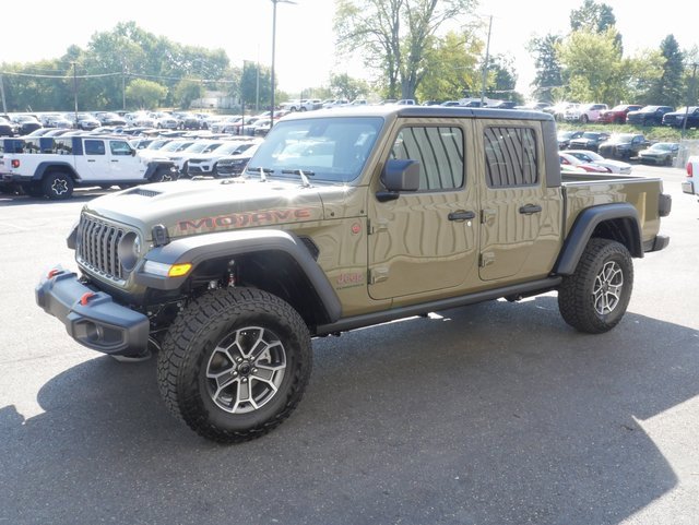 New 2025 Jeep Gladiator Mojave w/ Convenience Group image 9