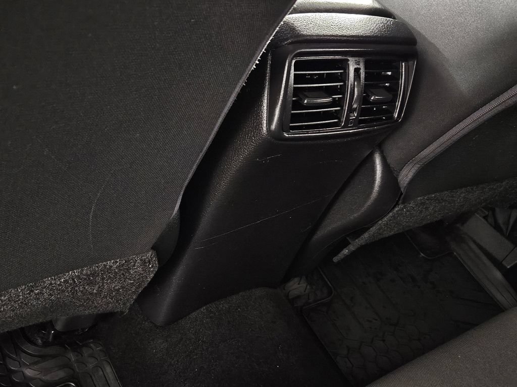 Used 2022 Nissan Rogue Sport S FWD image 25