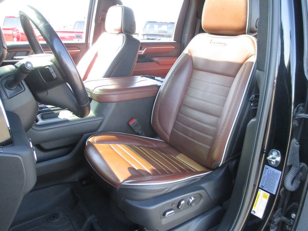 Used 2024 GMC Sierra 2500 Denali Ultimate AWD/4WD image 26