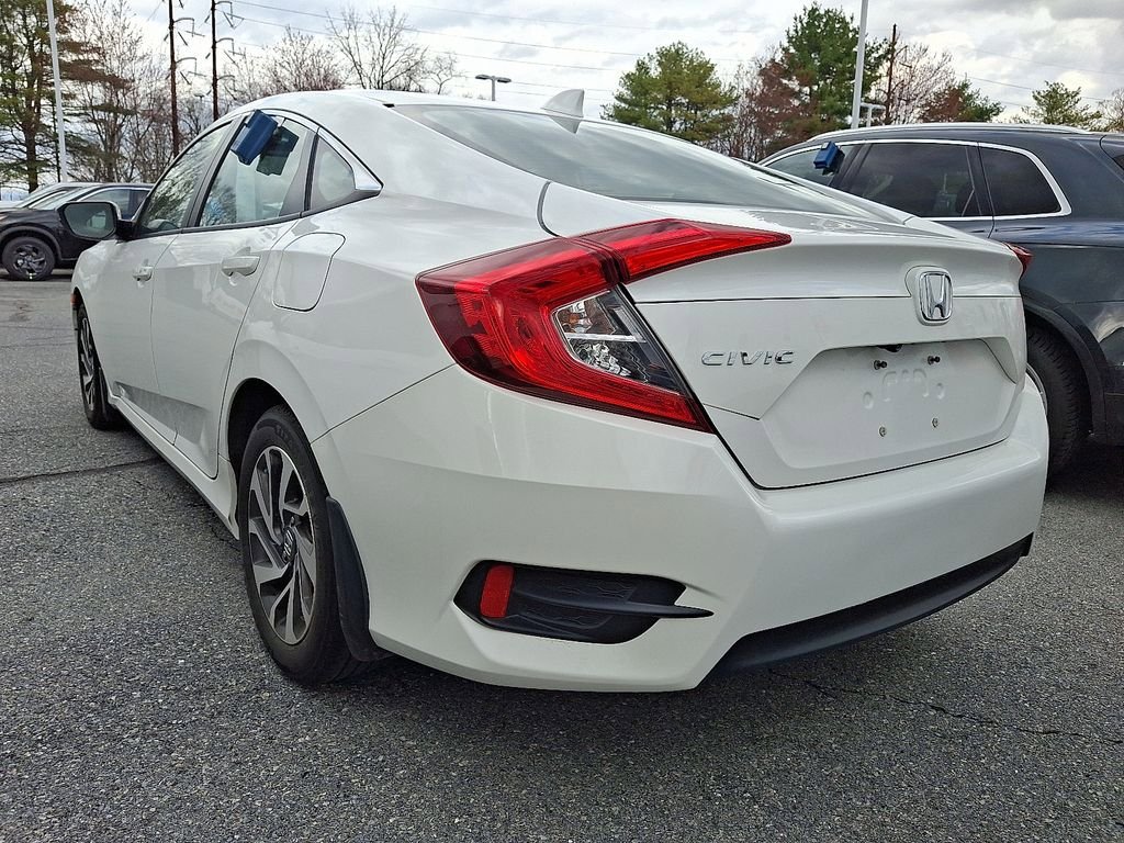 Used 2018 Honda Civic EX image 4