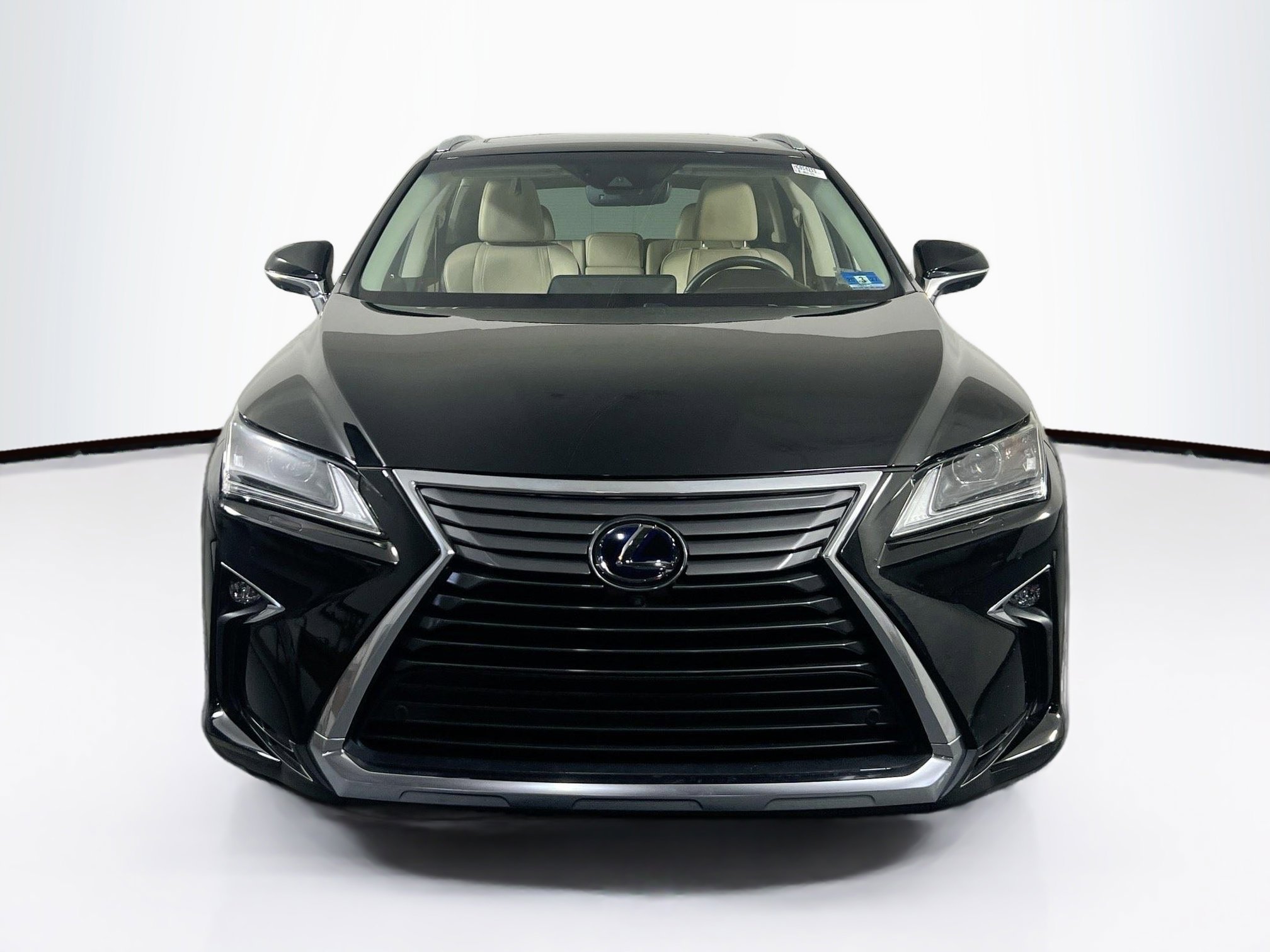 Used 2017 Lexus RX 450h AWD image 2