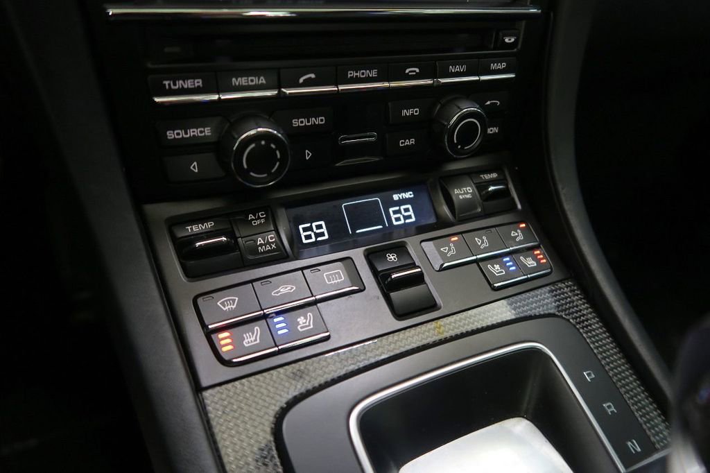 Used 2016 Porsche 911 Carrera 4 GTS image 19