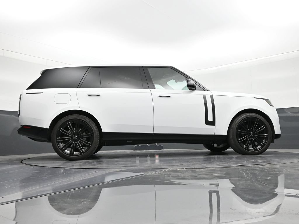 Used 2025 Land Rover Range Rover Long Wheelbase SE AWD/4WD image 25