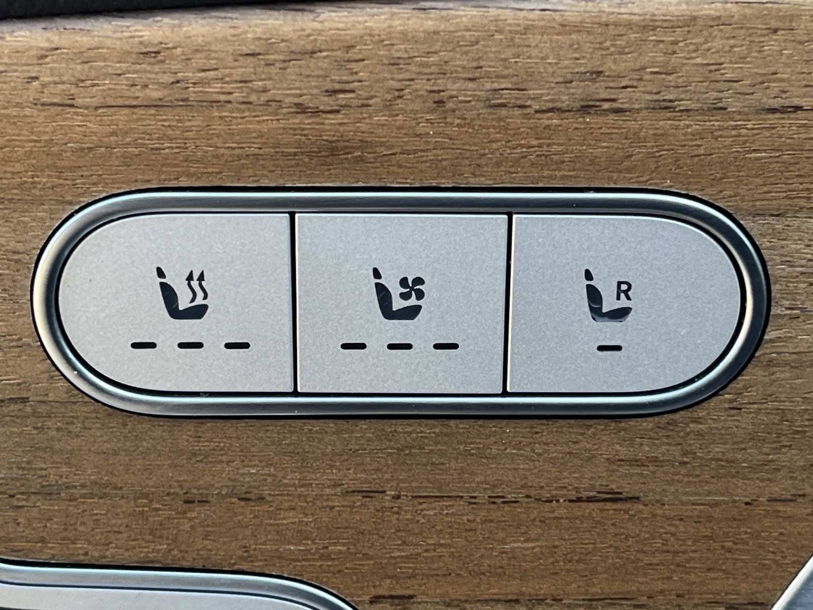 Certified 2021 Mercedes-Benz GLS 580 4MATIC image 21