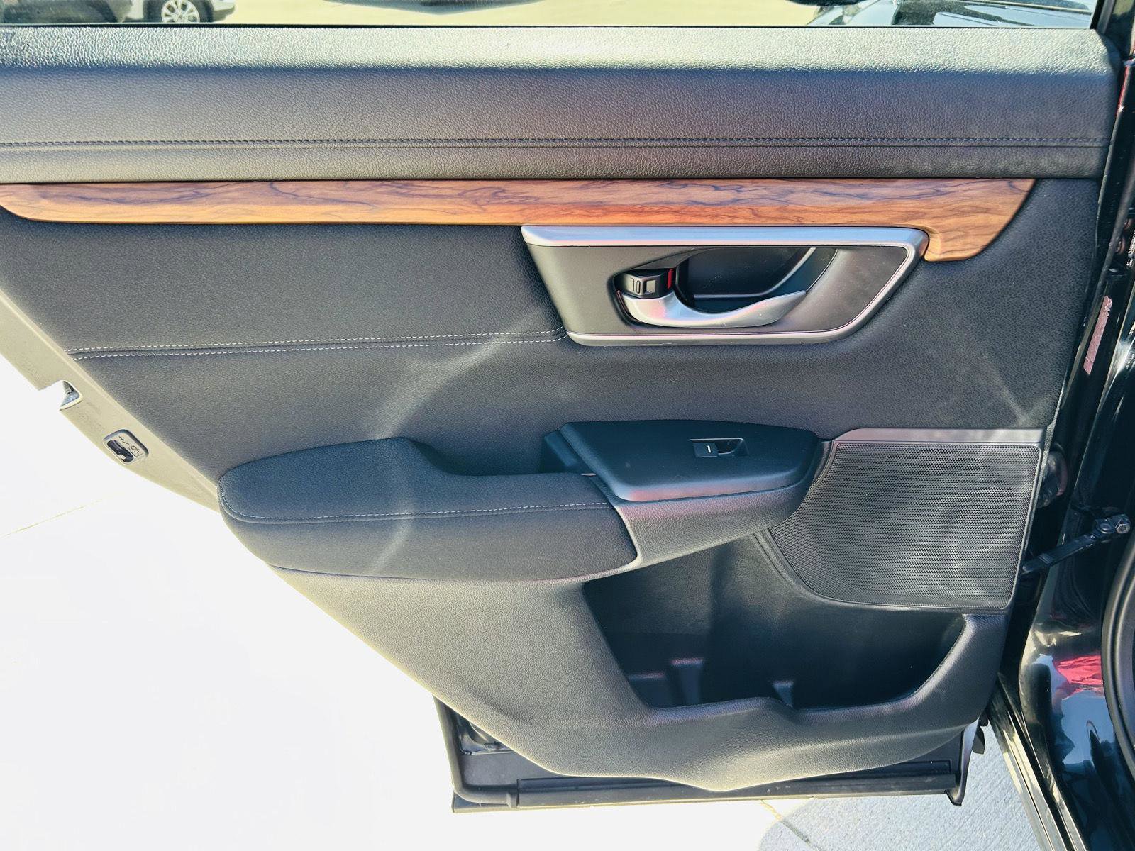 Used 2020 Honda CR-V EX image 25