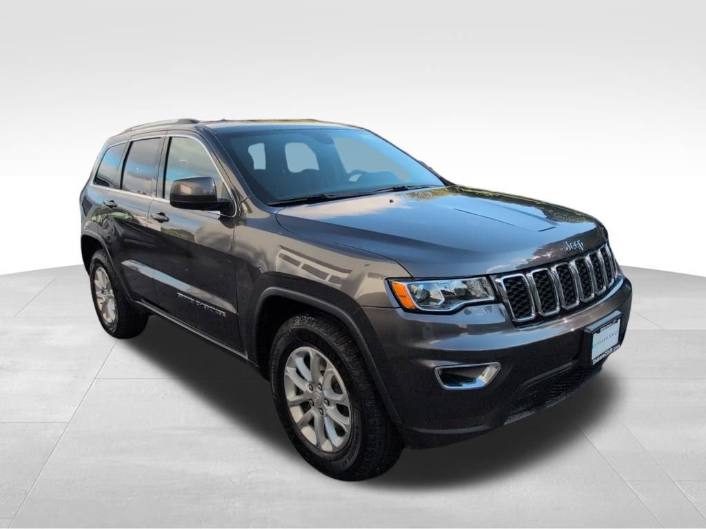 Used 2021 Jeep Grand Cherokee Laredo image 7