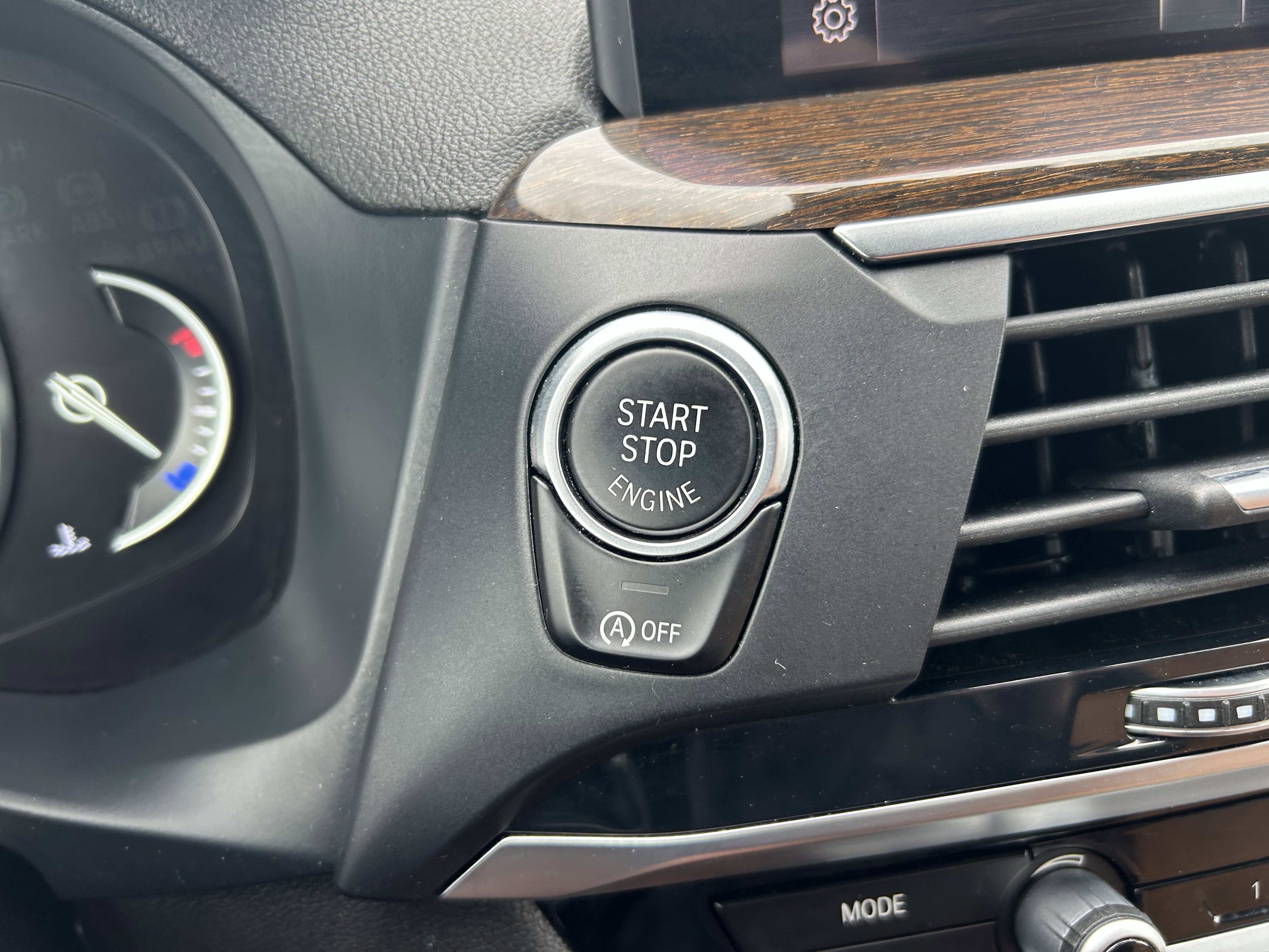 Used 2019 BMW X3 xDrive30i w/ Premium Package image 18