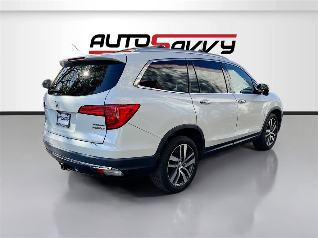 Used 2018 Honda Pilot Touring image 7