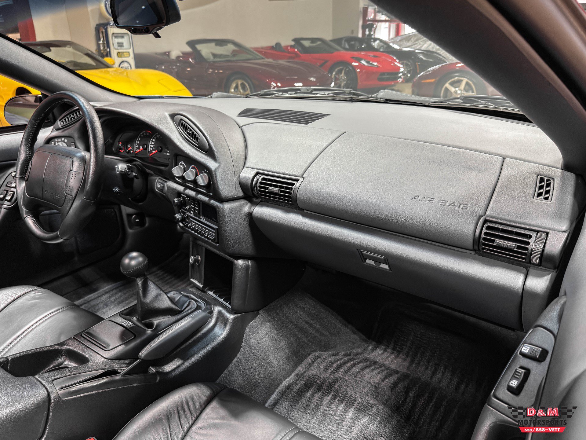 Used 1995 Chevrolet Camaro Z28 RWD image 13