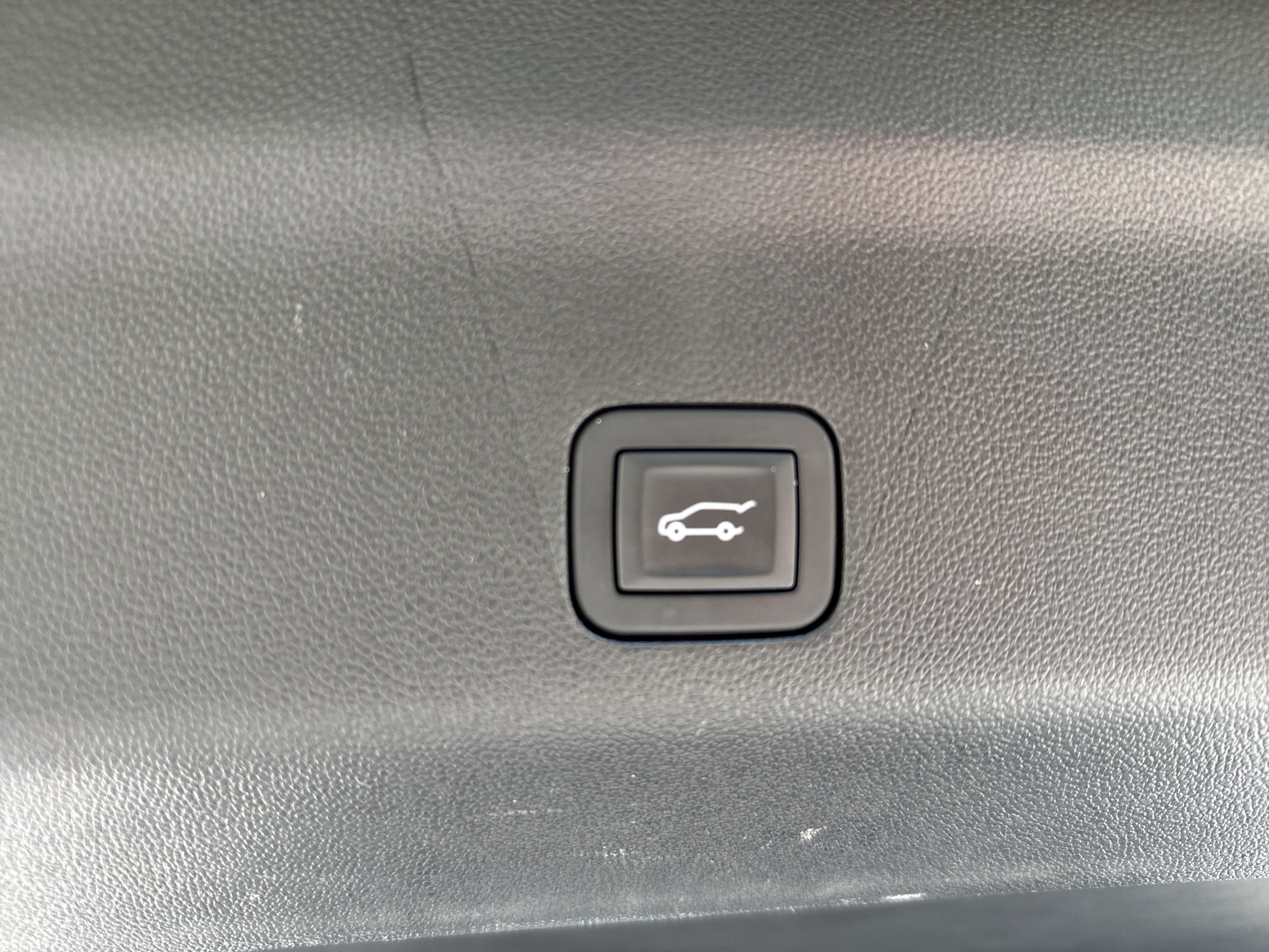Used 2025 Cadillac Escalade V AWD/4WD image 40