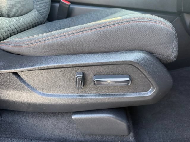 Certified 2025 Honda Pilot Sport image 31
