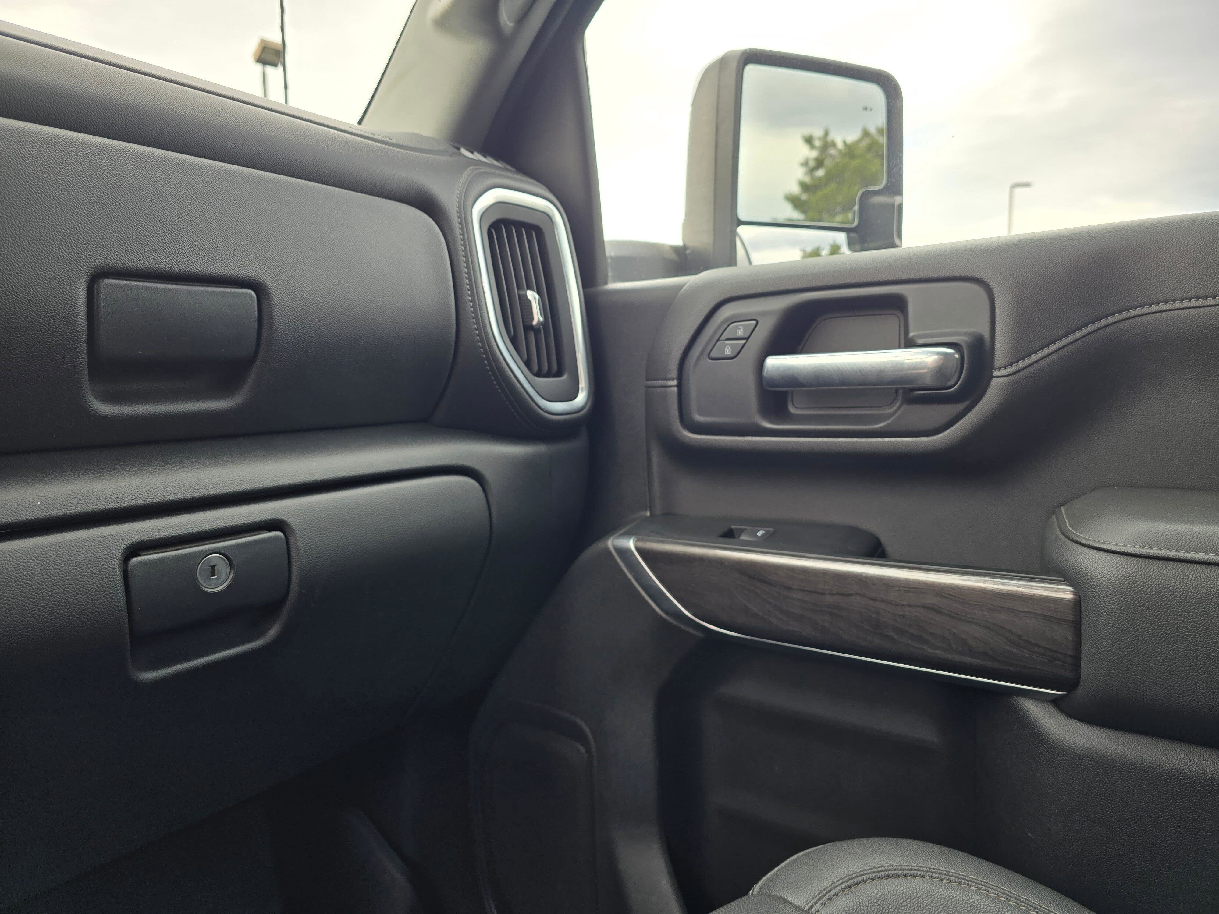 Used 2022 Chevrolet Silverado 2500 LTZ w/ Safety Package image 26