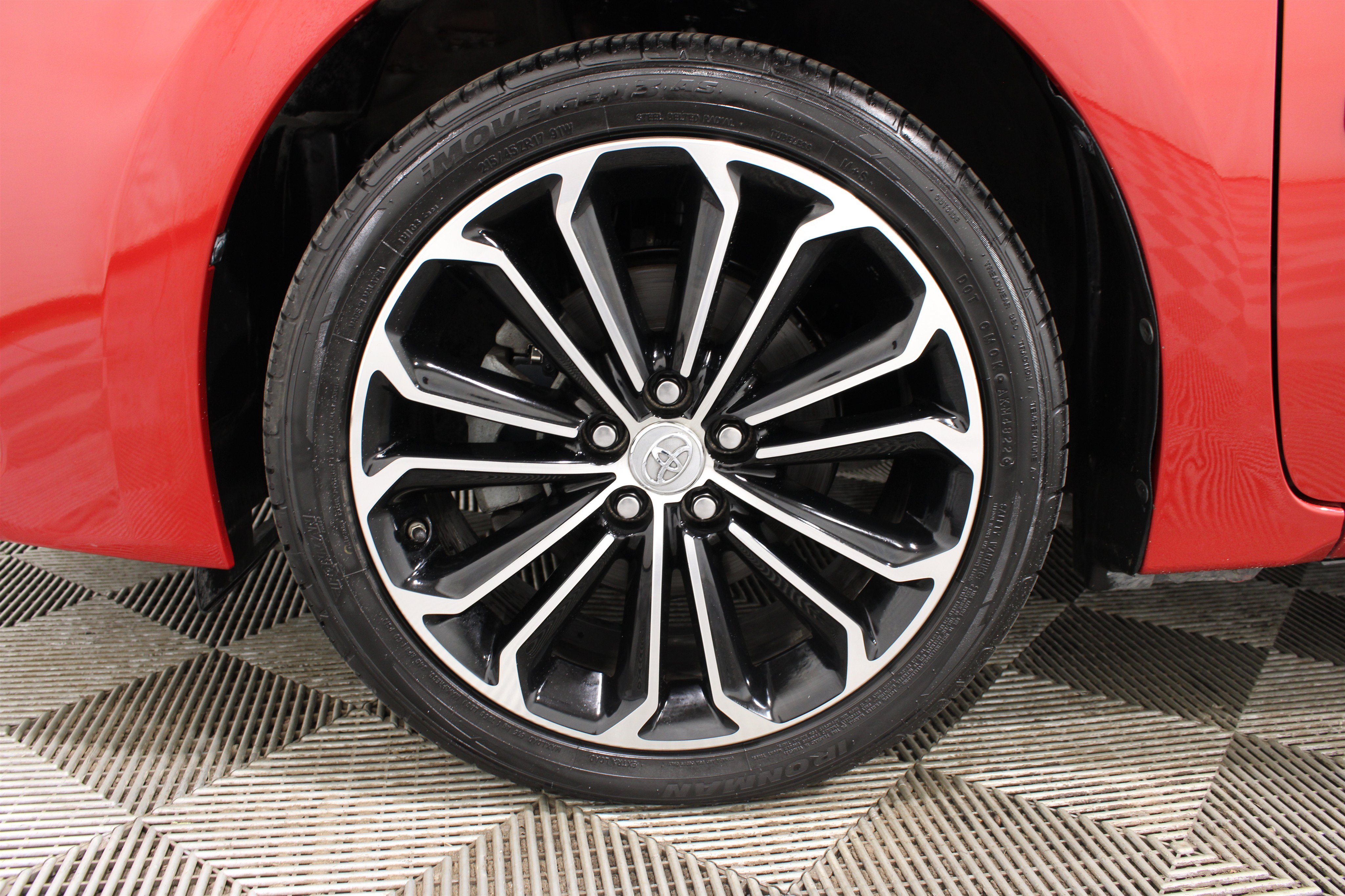 Used 2015 Toyota Corolla S w/ Body Protection Package #1 FWD image 35