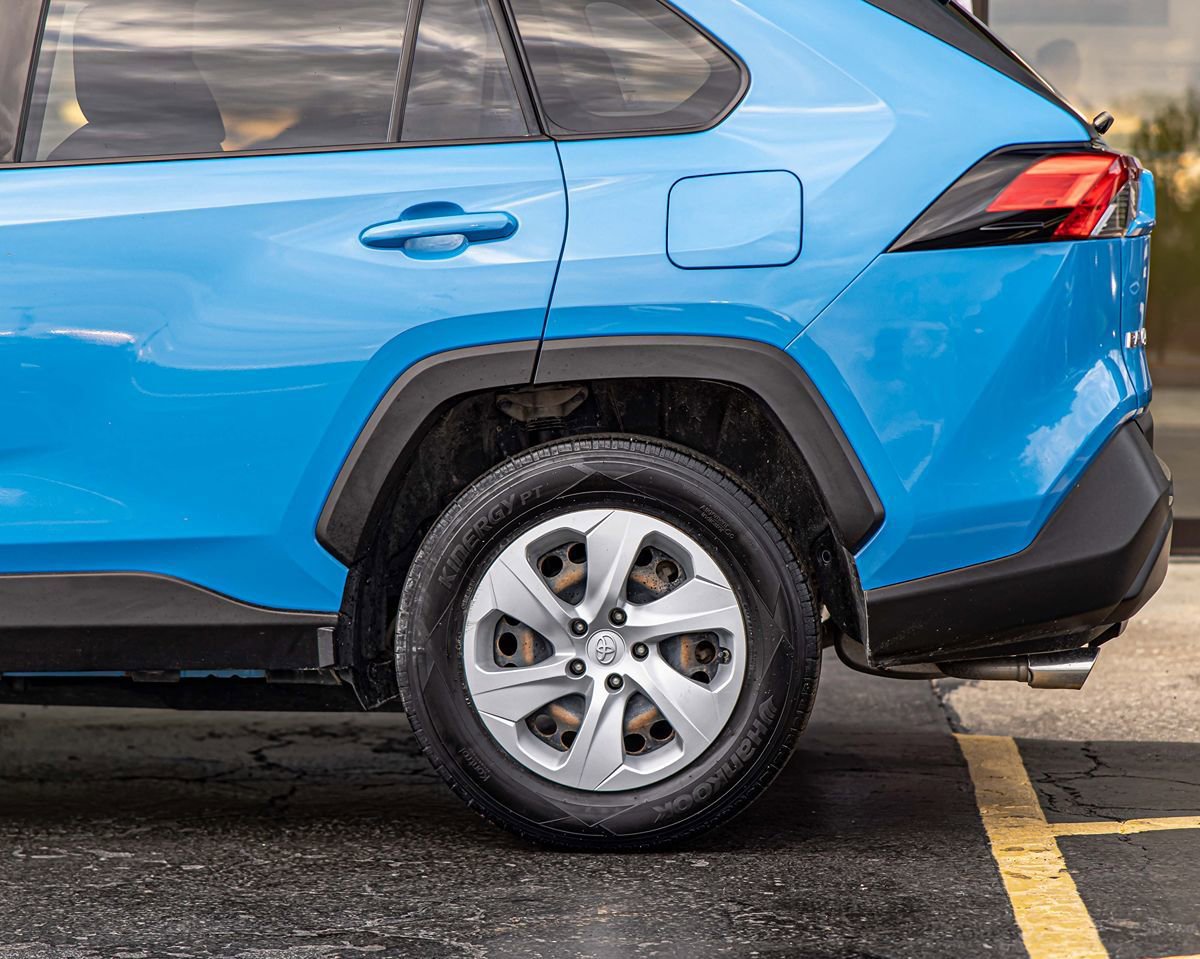 Used 2019 Toyota RAV4 LE w/ All Weather Liner Package AWD/4WD image 7