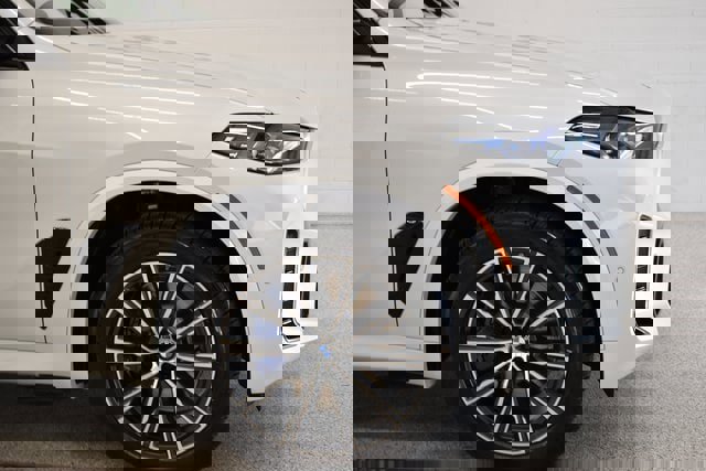 New 2026 BMW X5 M60i w/ Climate Comfort Package image 13