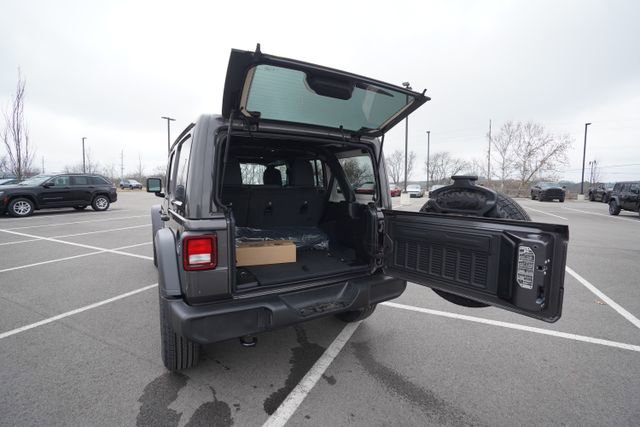 New 2026 Jeep Wrangler Unlimited Sport AWD/4WD image 15