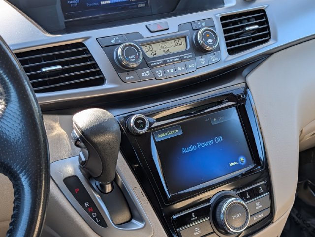 Used 2016 Honda Odyssey EX-L image 17