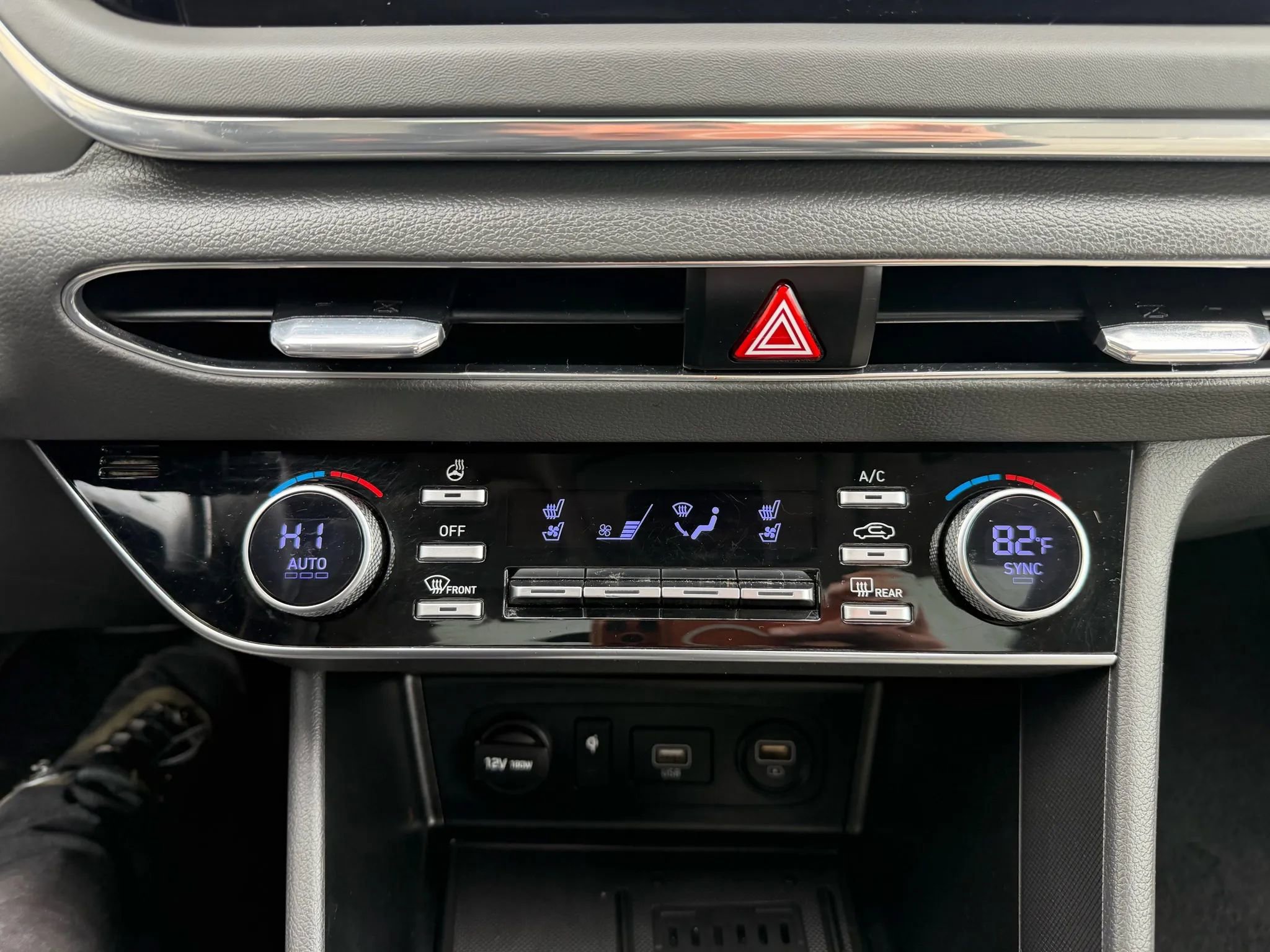 Used 2020 Hyundai Sonata Limited FWD image 19