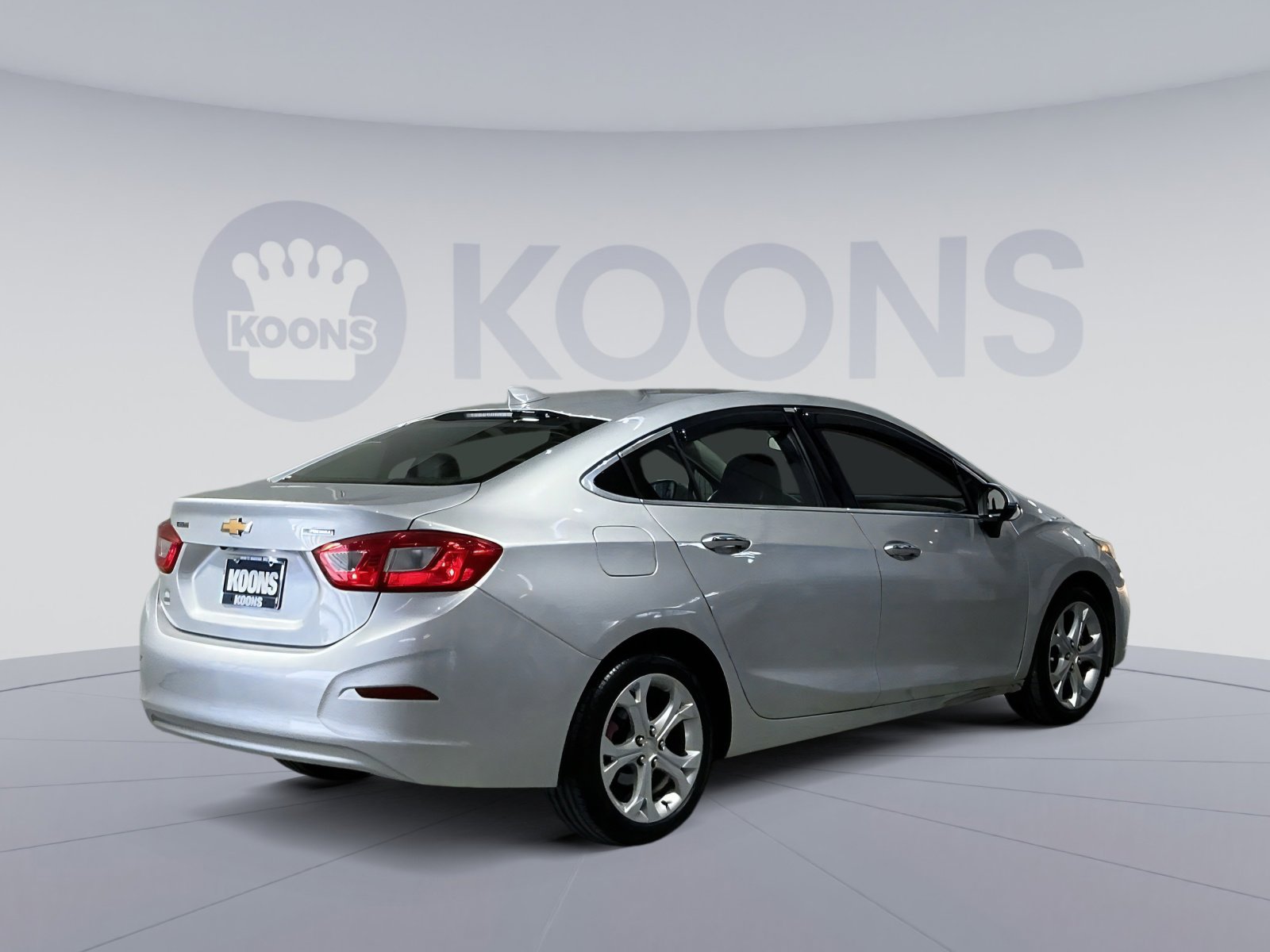 Used 2017 Chevrolet Cruze Premier image 16