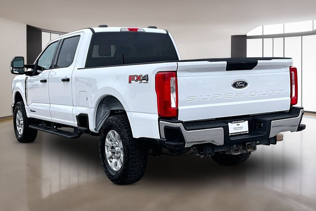 Used 2023 Ford F250 XLT w/ FX4 Off-Road Package AWD/4WD image 12