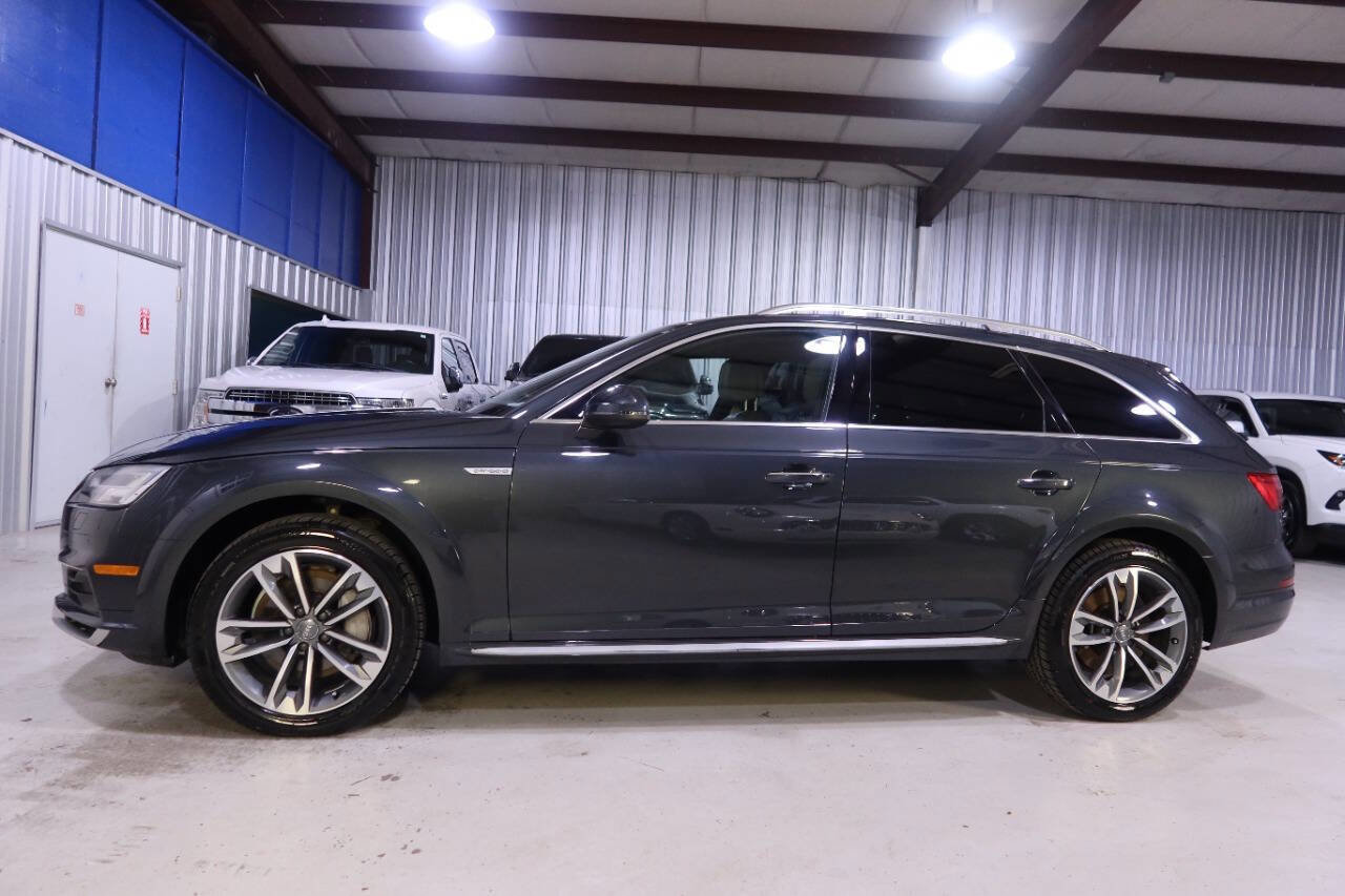 Used 2017 Audi A4 2.0T allroad Prestige w/ Prestige Package AWD/4WD image 1