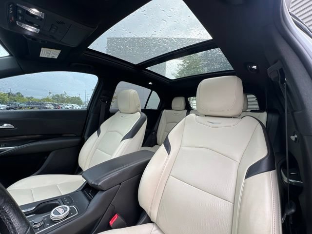 Used 2021 Cadillac XT4 Sport AWD/4WD image 21