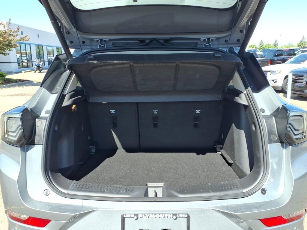 Used 2024 Buick Encore GX Avenir w/ Avenir Convenience Package AWD/4WD image 8