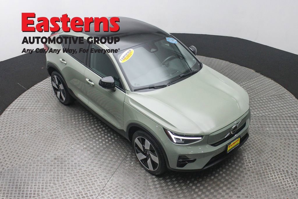 Used 2023 Volvo C40 P8 Recharge Plus w/ Climate Package image 3