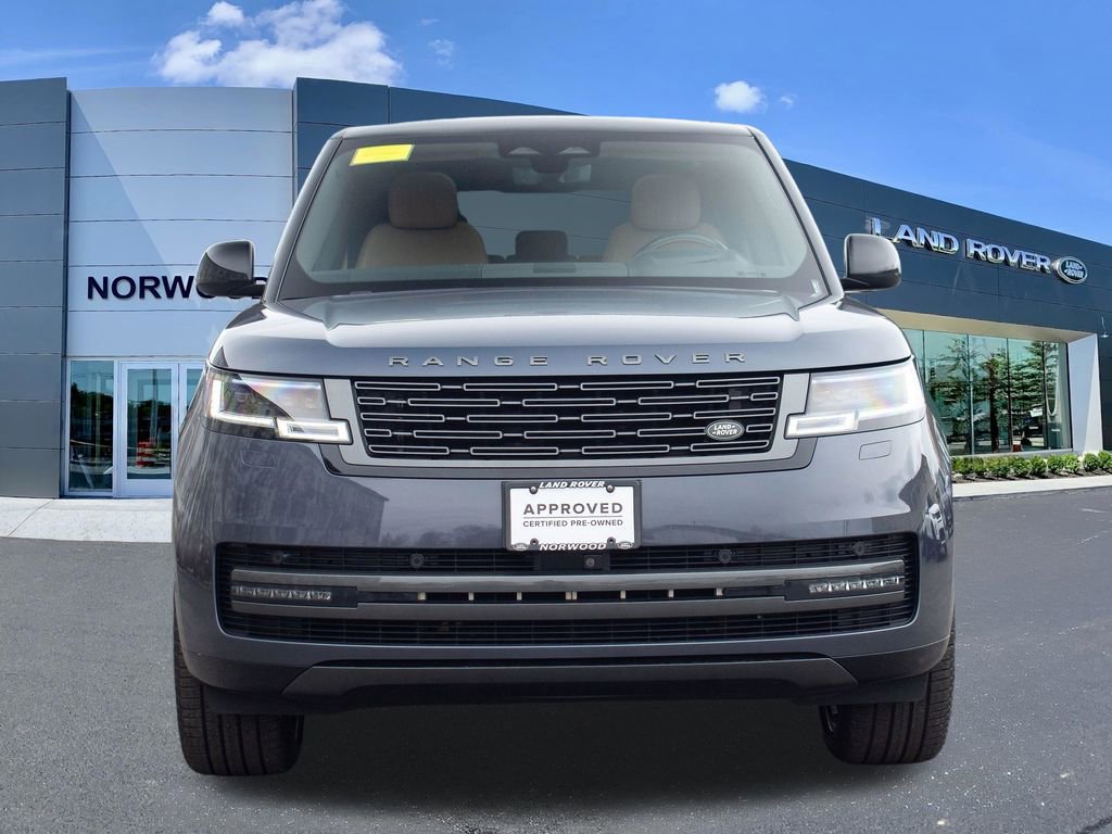Certified 2024 Land Rover Range Rover SE AWD/4WD image 2