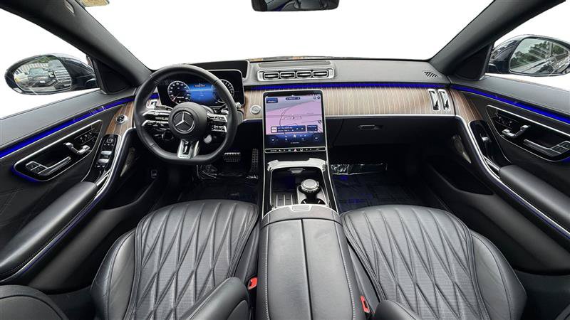 Used 2024 Mercedes-Benz S 63 AMG S image 12