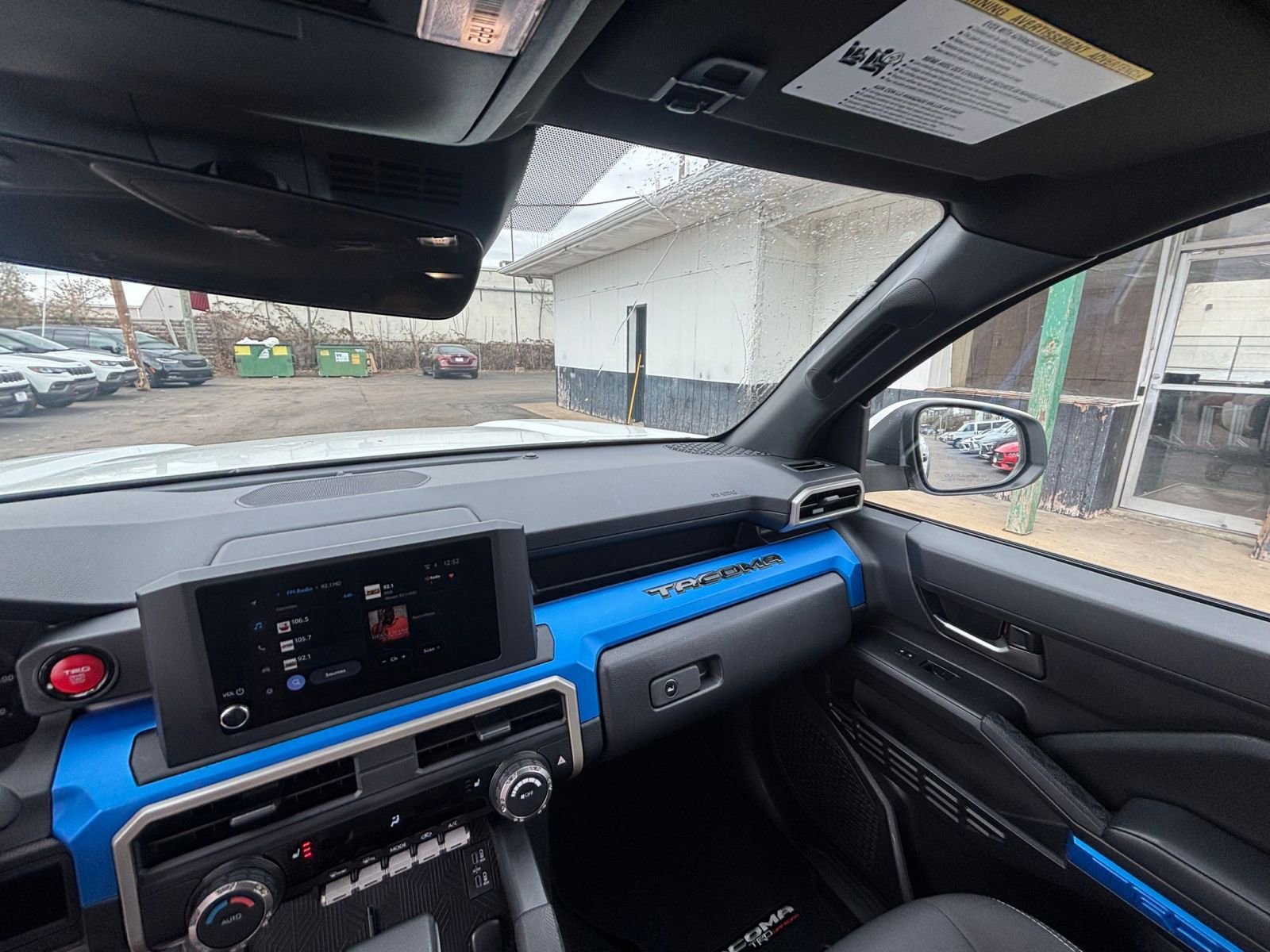 Used 2025 Toyota Tacoma TRD Off-Road image 35