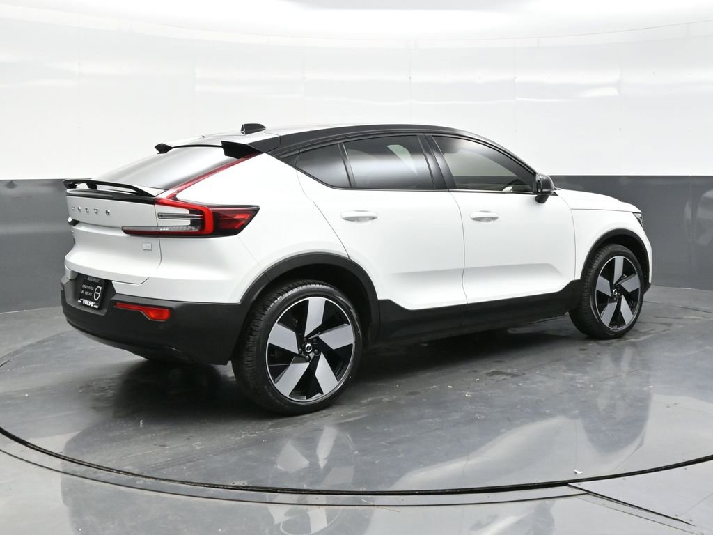 Used 2022 Volvo C40 P8 Recharge Ultimate image 7