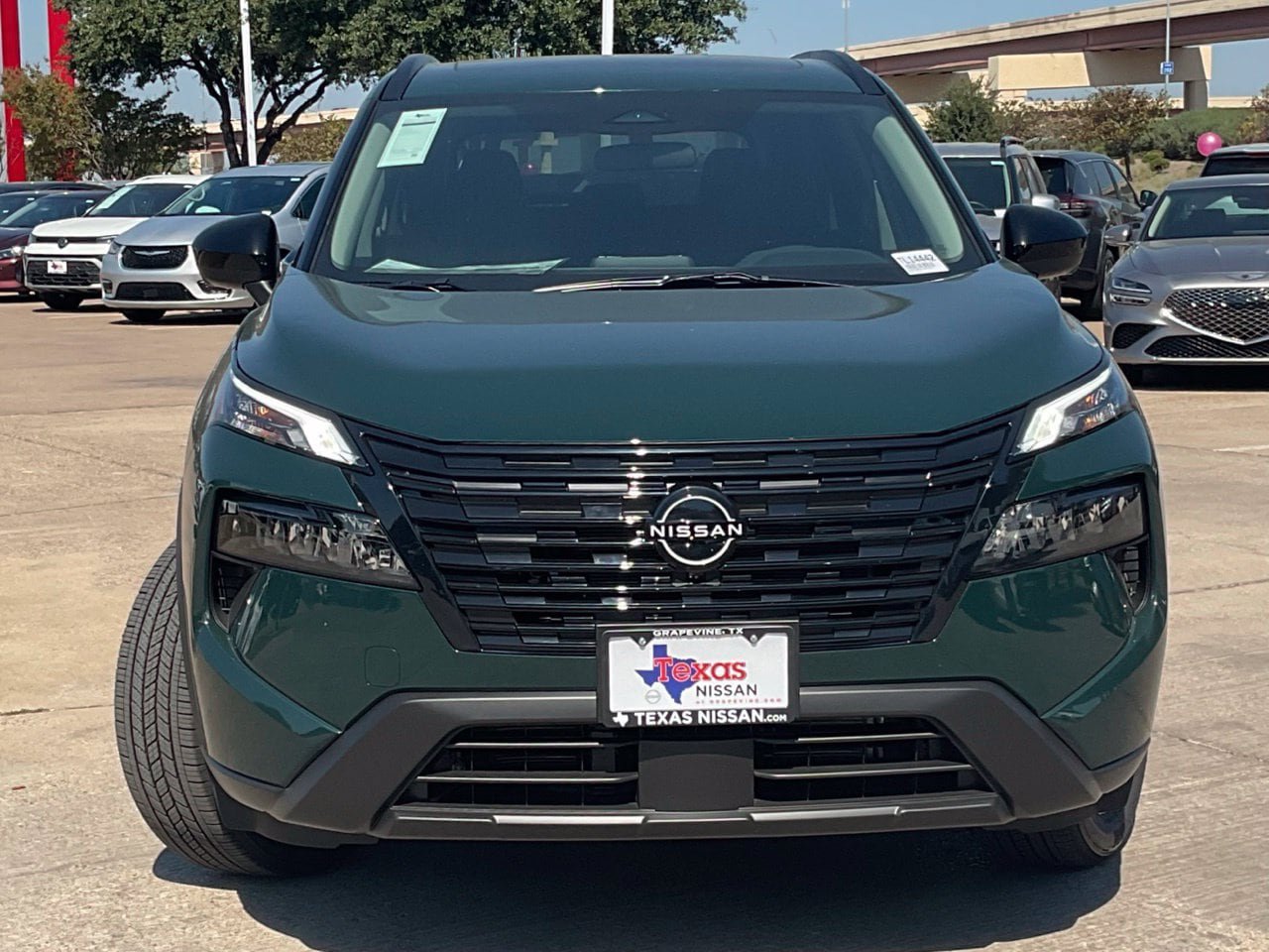 New 2027 Nissan Rogue Dark Armor AWD/4WD image 2