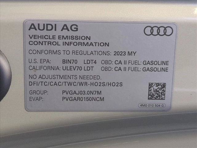 Used 2023 Audi Q8 Premium AWD/4WD image 26