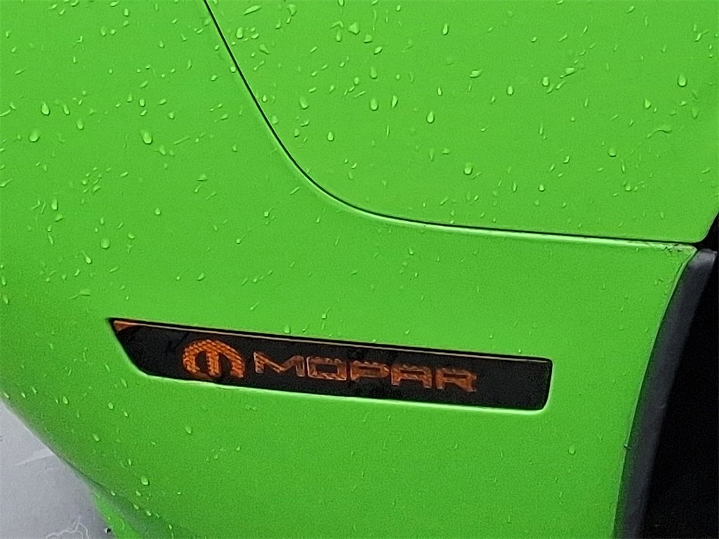 Used 2017 Dodge Challenger GT image 30