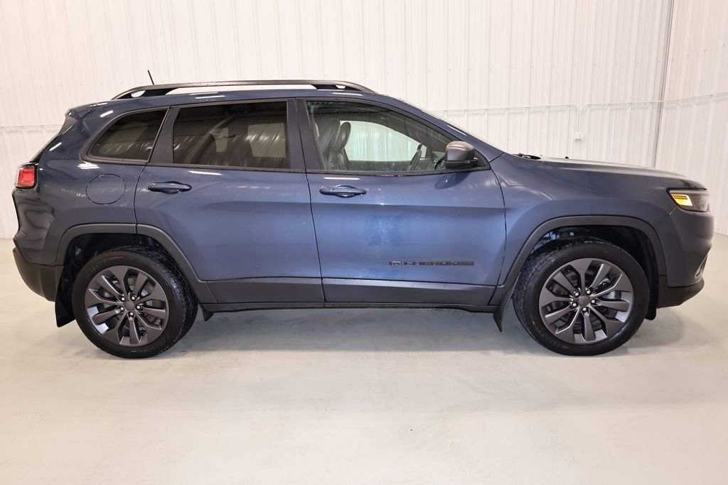 Used 2021 Jeep Cherokee Latitude Lux 80th Anniv w/ Quick Order Package 26U 80TH image 2