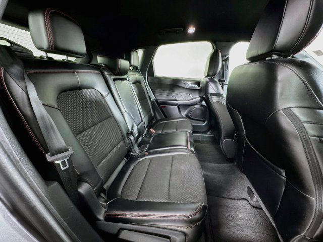 Used 2025 Ford Escape ST-Line FWD image 25