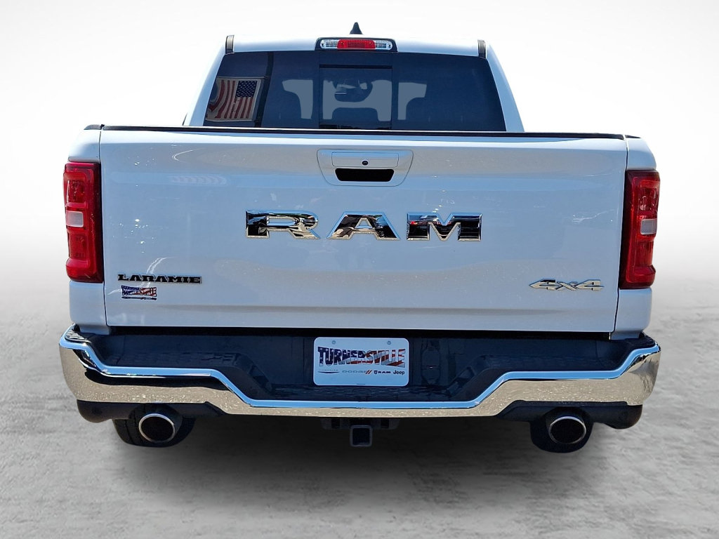 Certified 2026 RAM 1500 Laramie AWD/4WD image 4