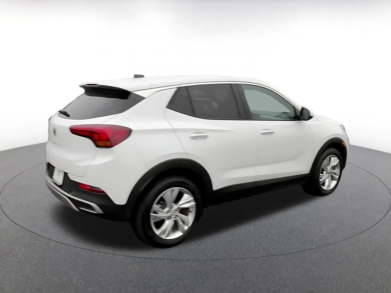 Used 2025 Buick Encore GX Preferred image 13