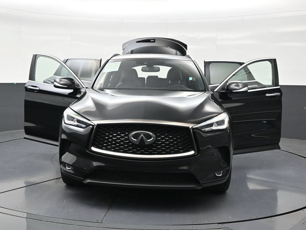 Used 2021 INFINITI QX50 Luxe w/ Appearance Package FWD image 34