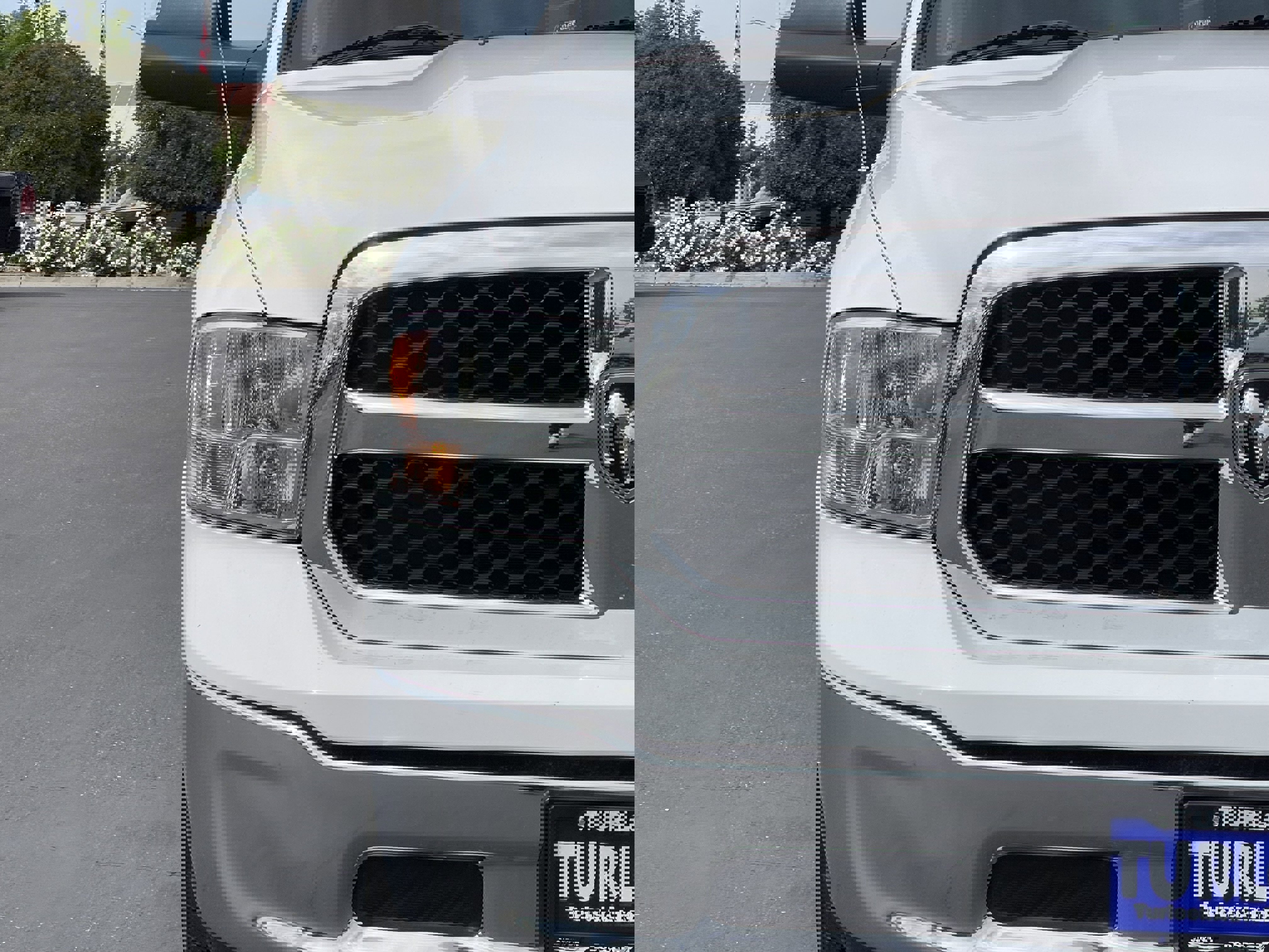 Used 2023 RAM 1500 Classic SLT w/ Trailer & Traction Group image 4