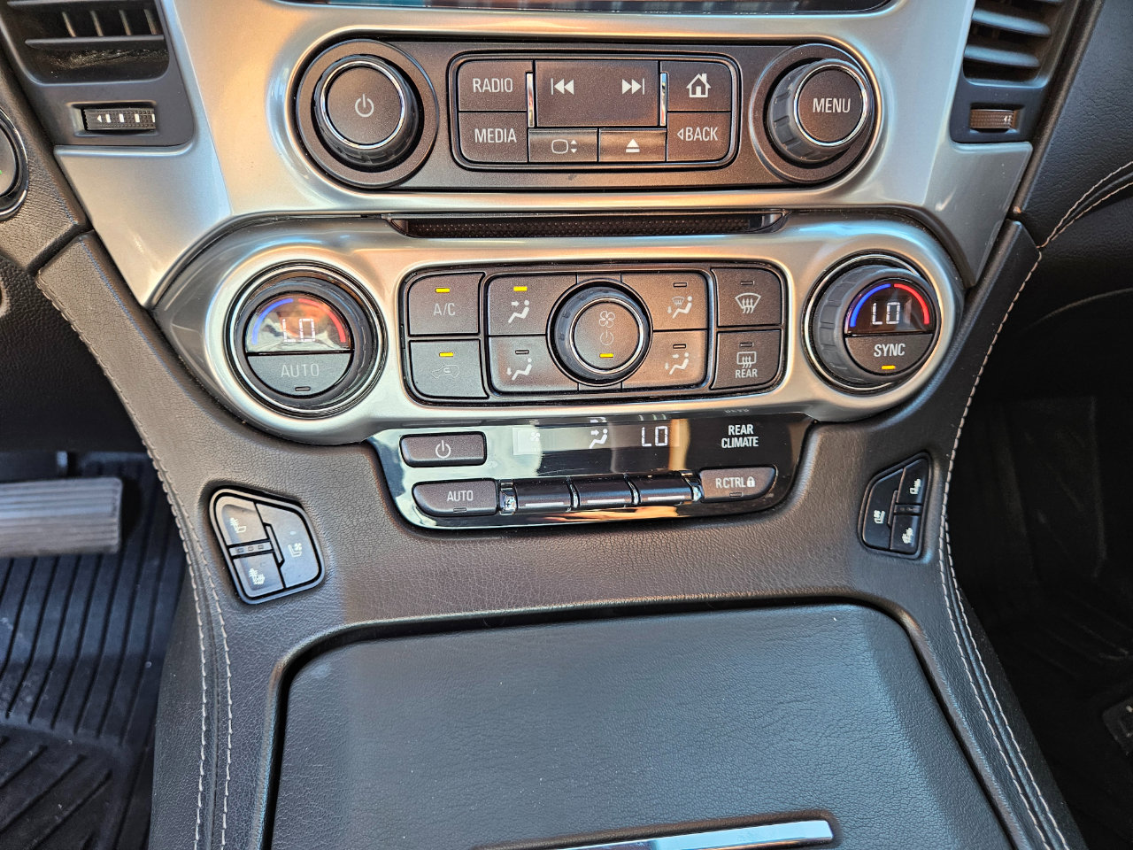 Used 2019 Chevrolet Tahoe Premier w/ Premier Plus Edition image 21