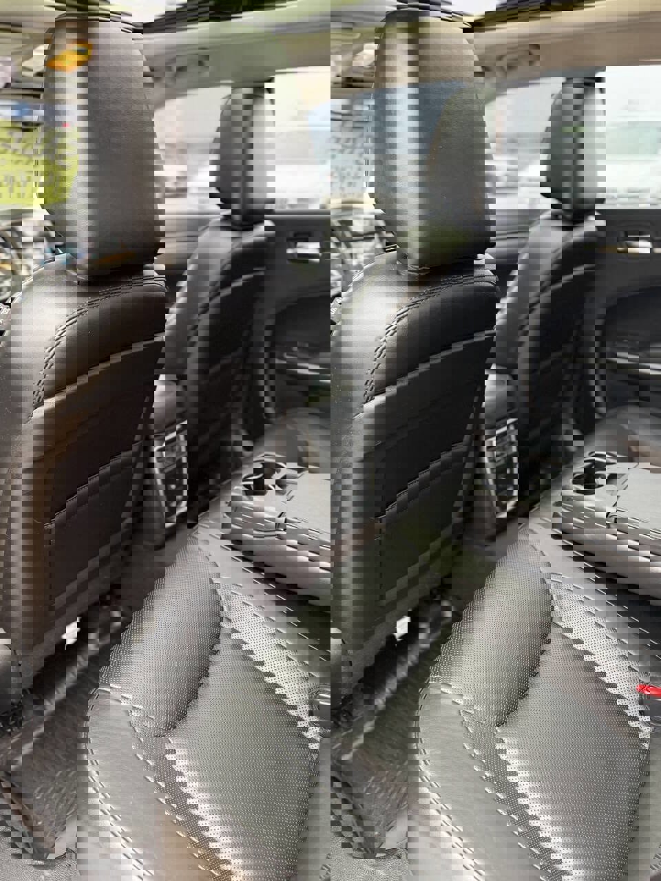 Used 2018 Chrysler 300 Limited w/ Safetytec Plus Group image 6