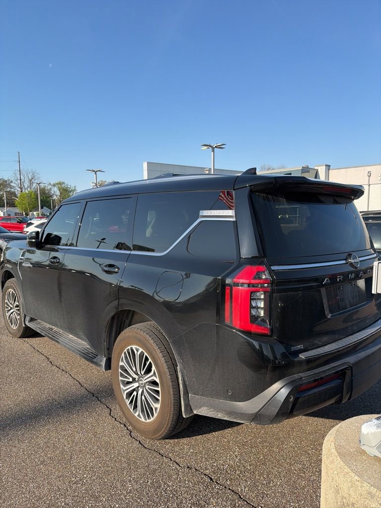 Used 2025 Nissan Armada Platinum image 6