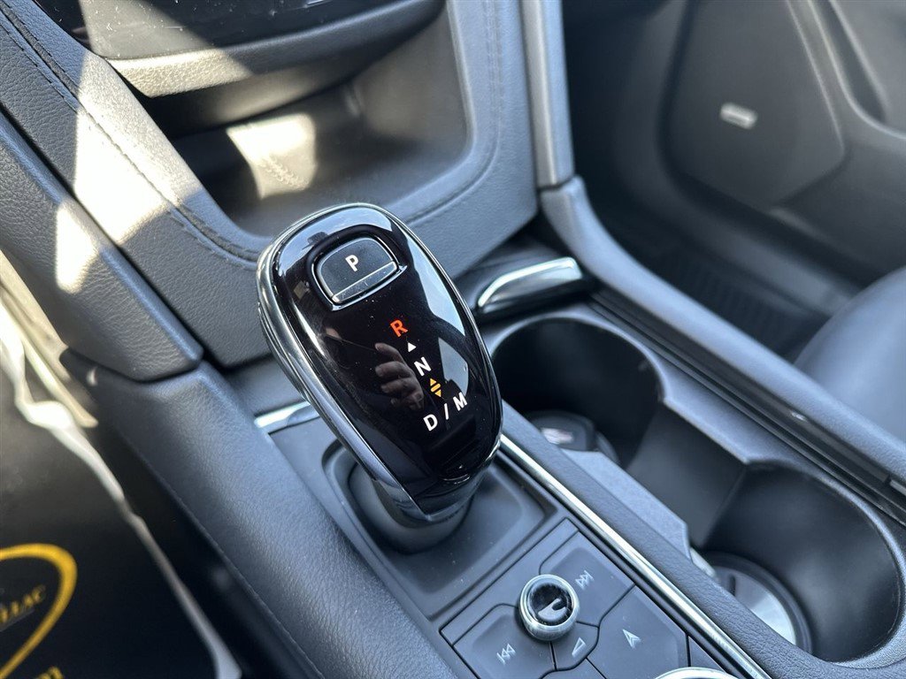 Certified 2024 Cadillac XT6 Premium Luxury AWD/4WD image 18