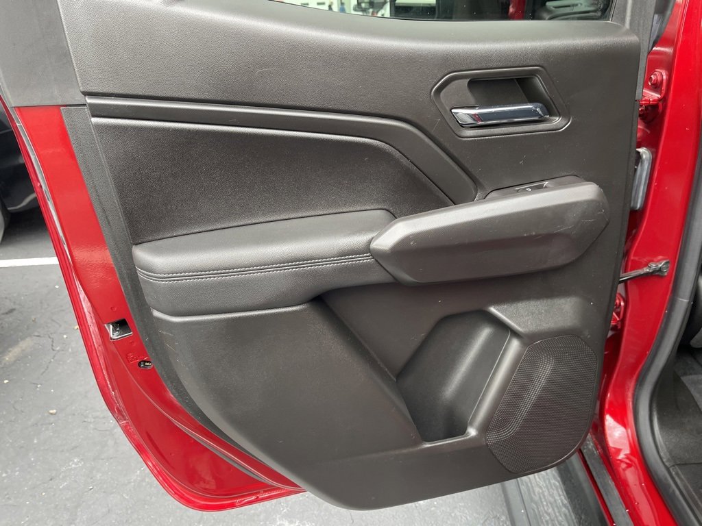 Used 2023 Chevrolet Colorado LT w/ LT Convenience Package III image 20